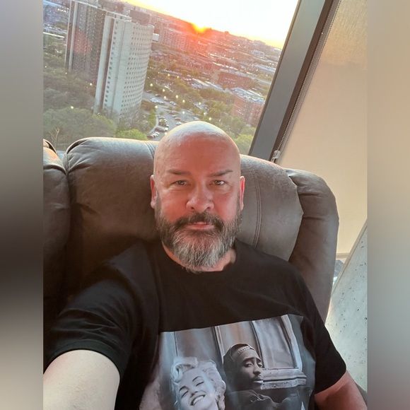 Meet your Posher, Joe - Picture 8 of 9